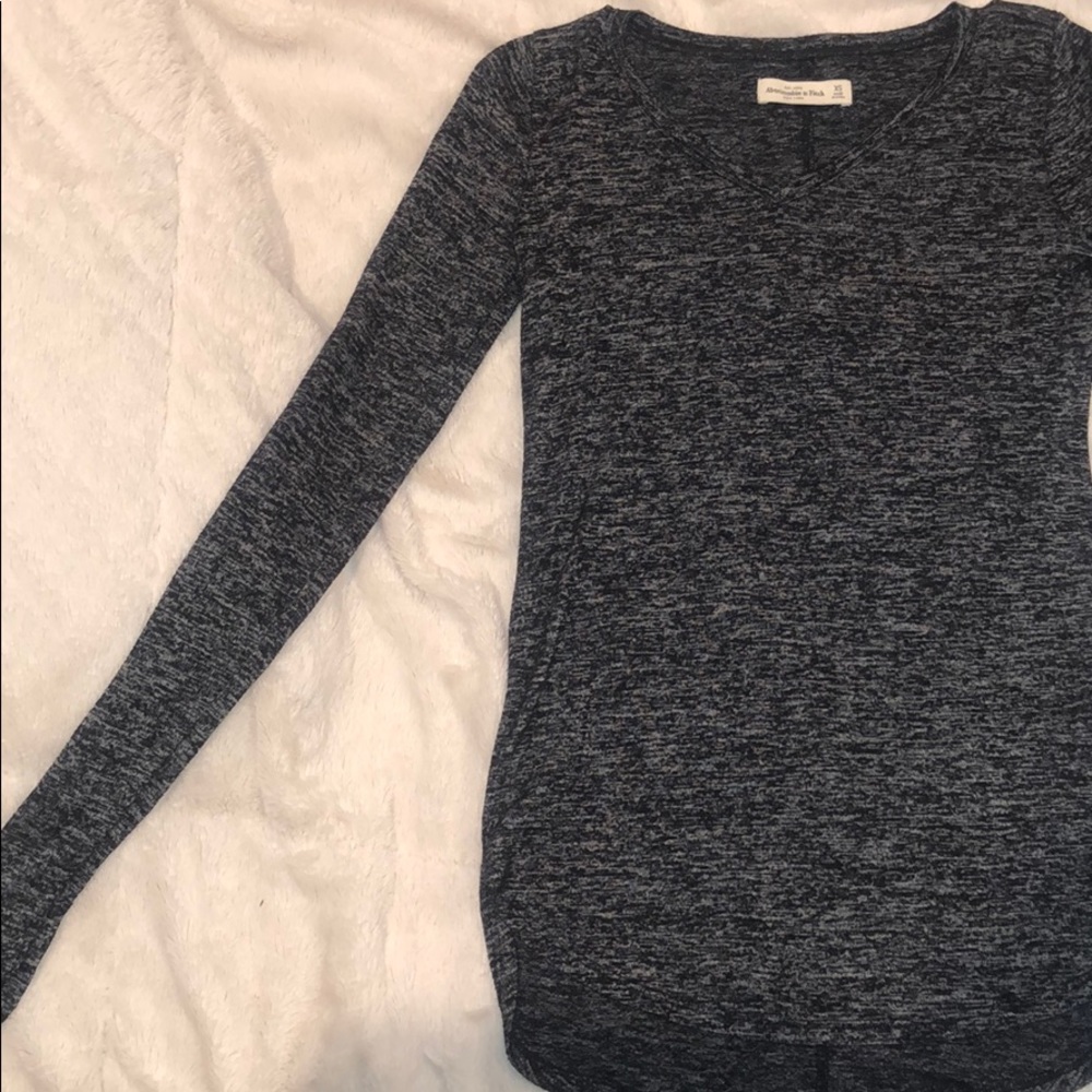 Abercrombie & Fitch Long Sleeve